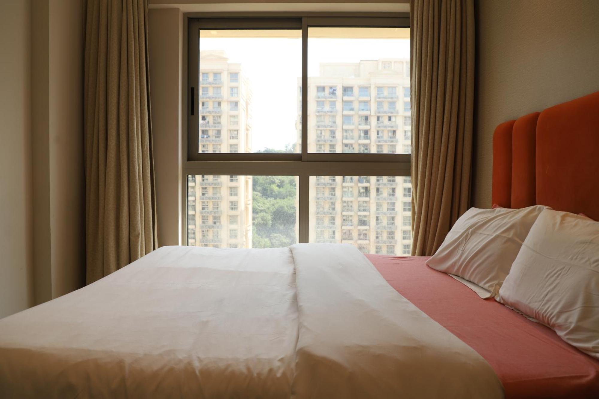 Zenia Luxury Suites And Serviced Mumbai