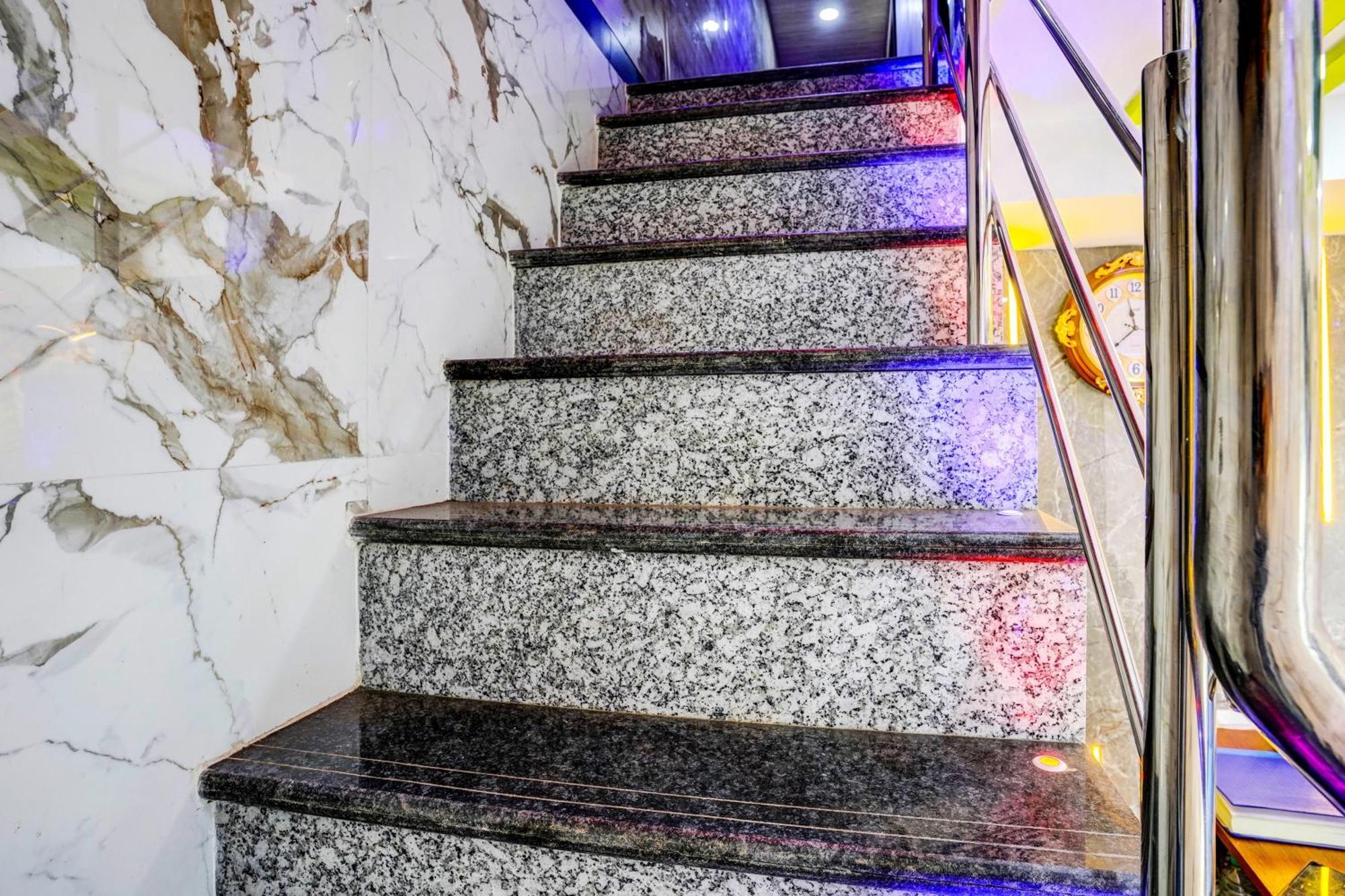 Hotel Oyo 8212 Flagship King Residency