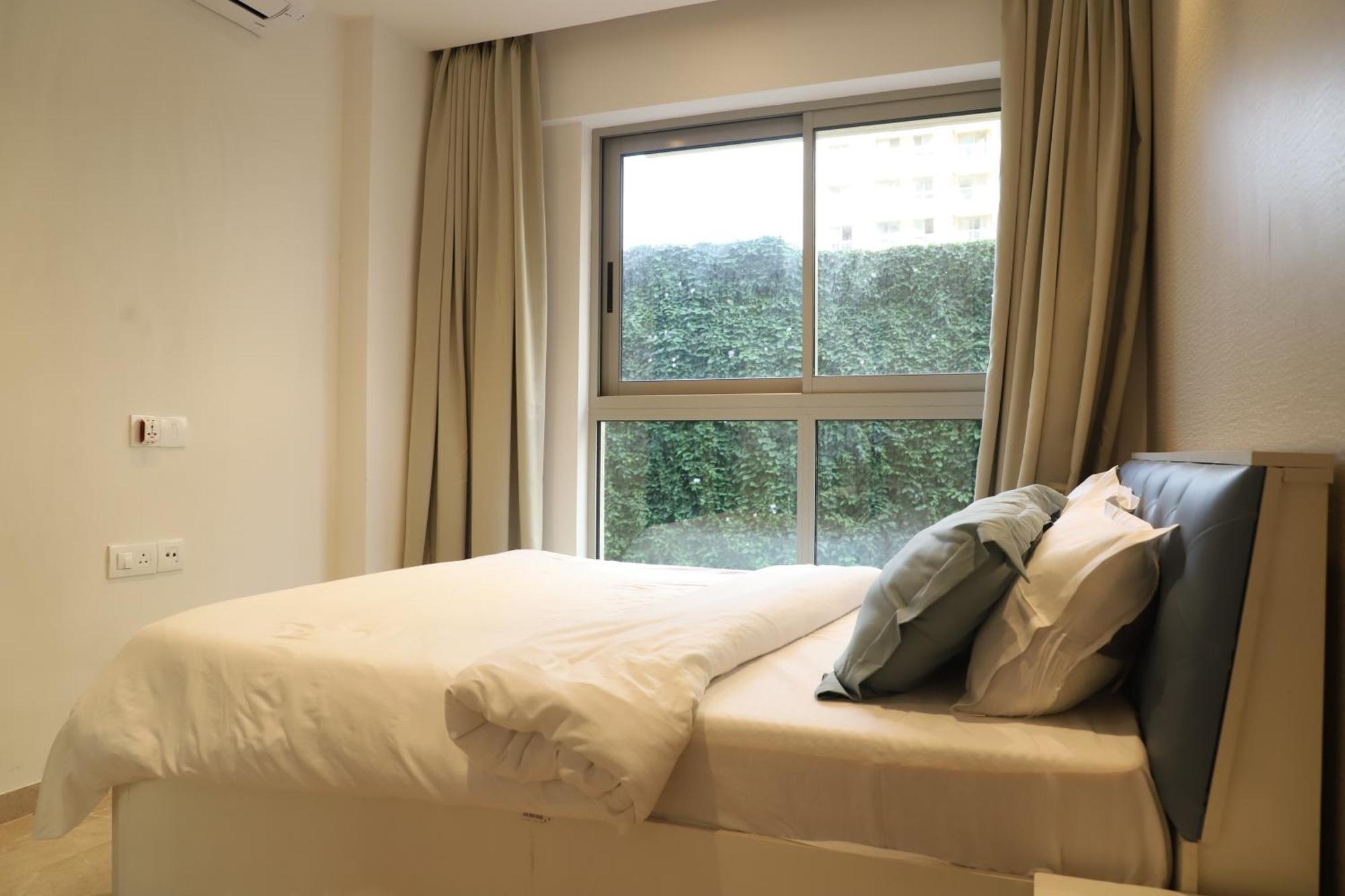 Zenia Luxury Suites And Serviced Mumbai