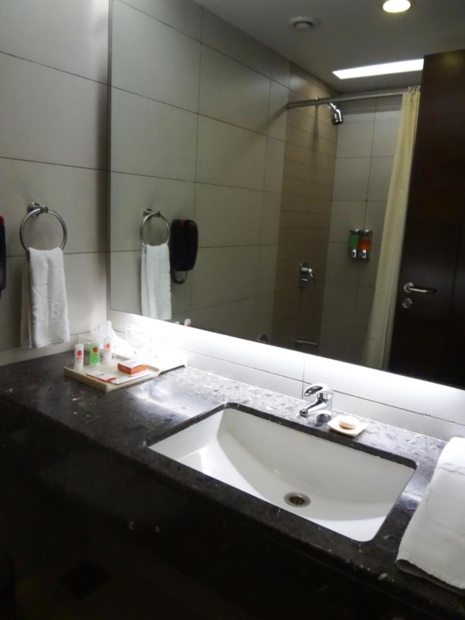 Suba International Sahar Road