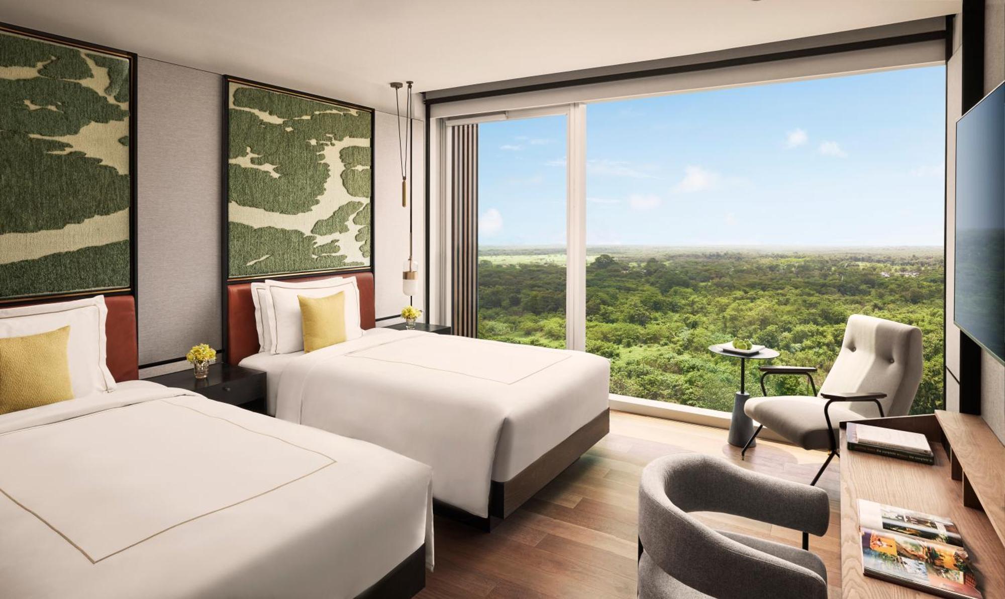 Taj The Trees, 5*