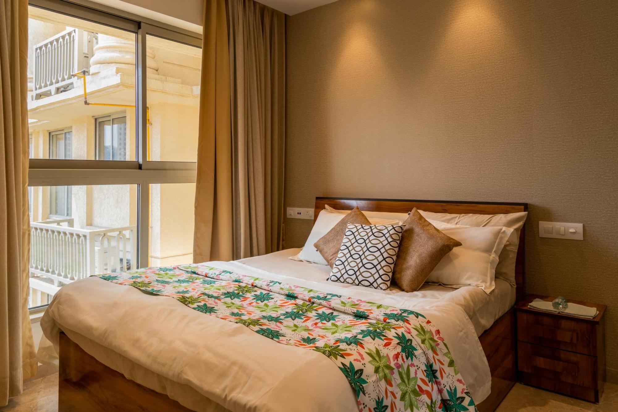 Aparthotel Zenia Luxury Suites And Serviced *