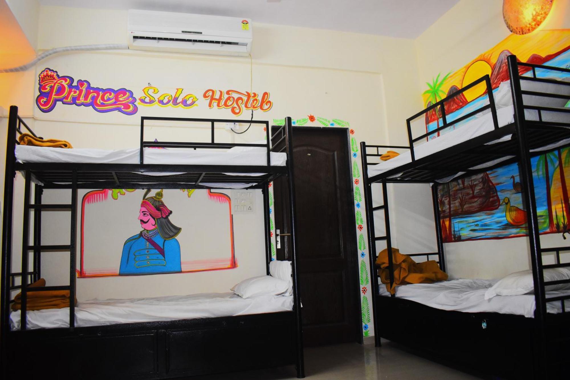 Solo Hostel Mumbai