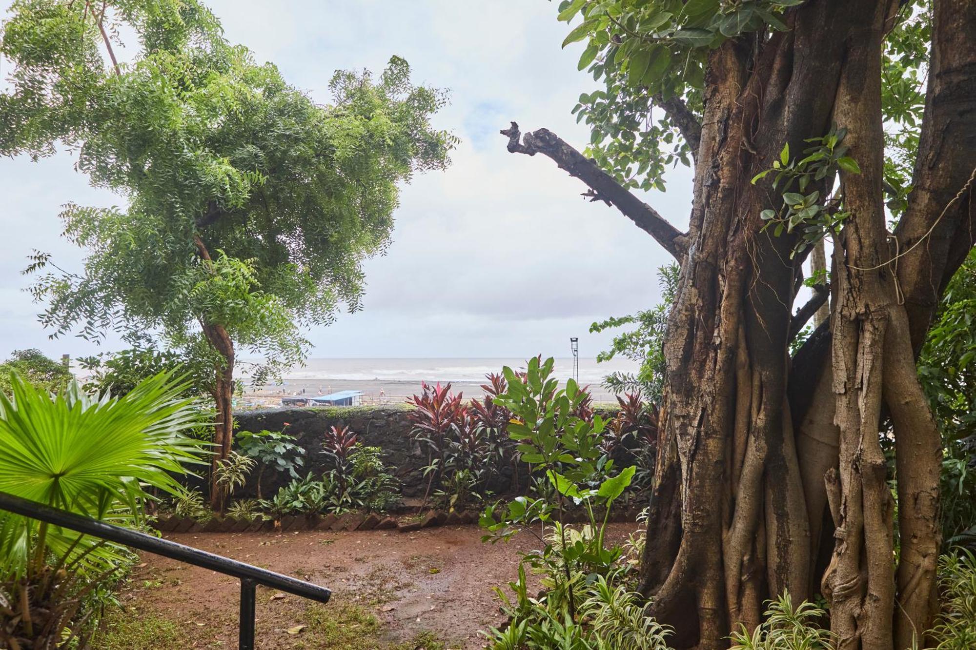 Homestay Rewa House Bungalow Mumbai