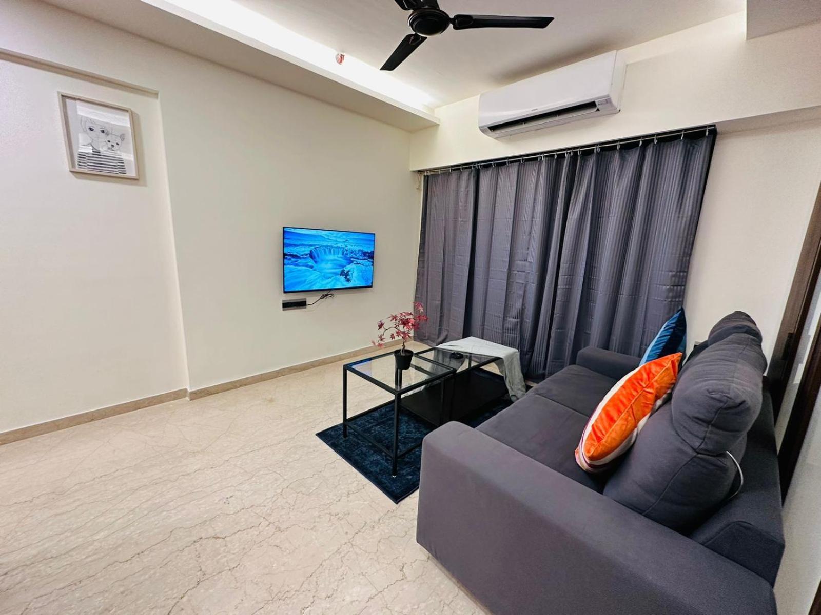 Apartment 1br Service In Bkc By Florastays