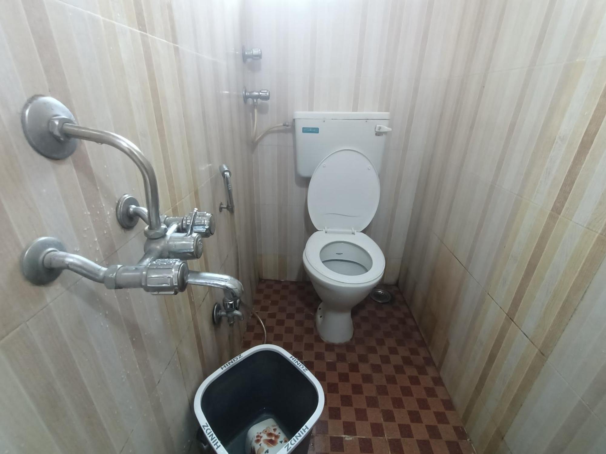 Ovo Residency Near Masjid Bunder Railway Station * Mumbai
