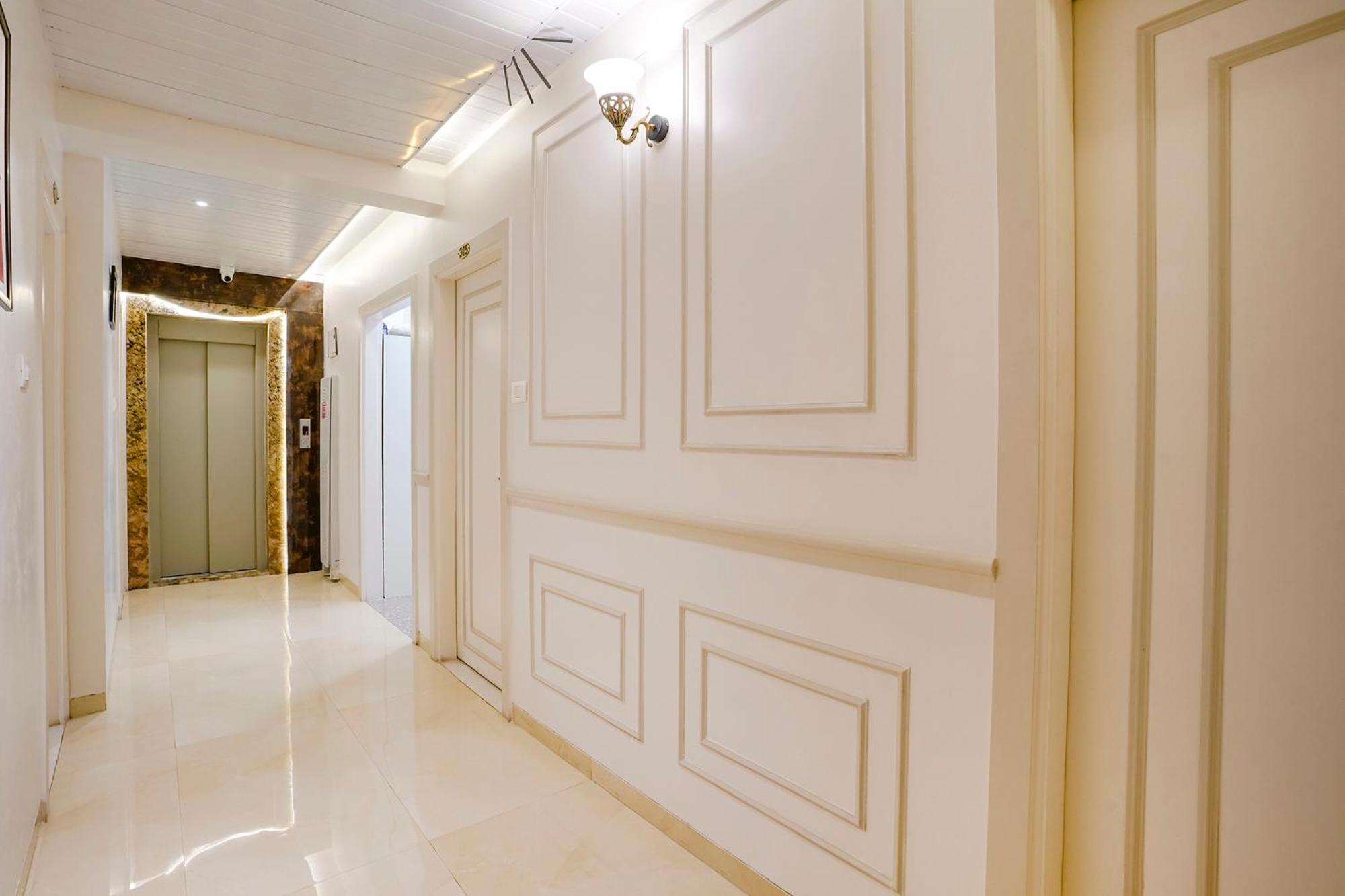 Fabhotel The Mint Mumbai