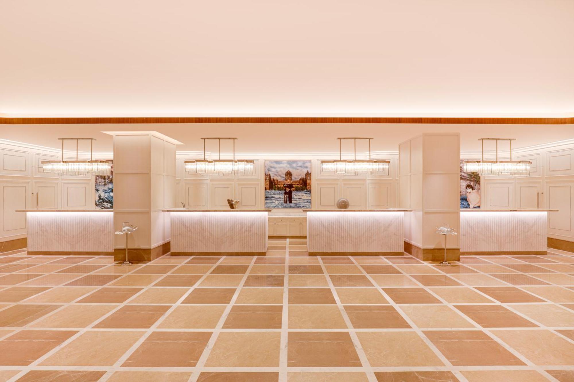 Aurika, International Airport 5*