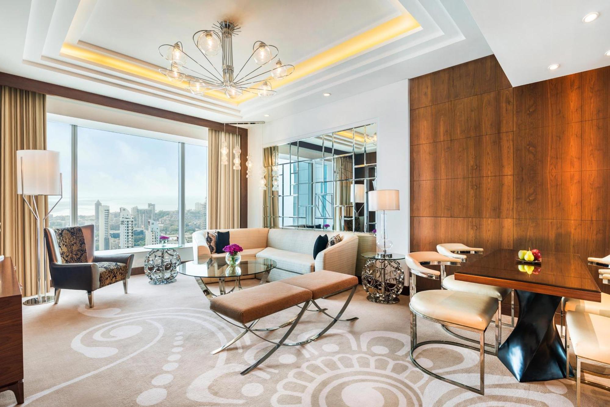 The St. Regis 5*