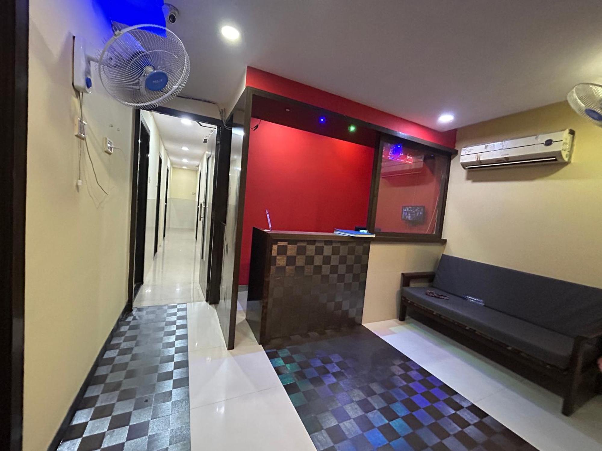 Skyway Apartment