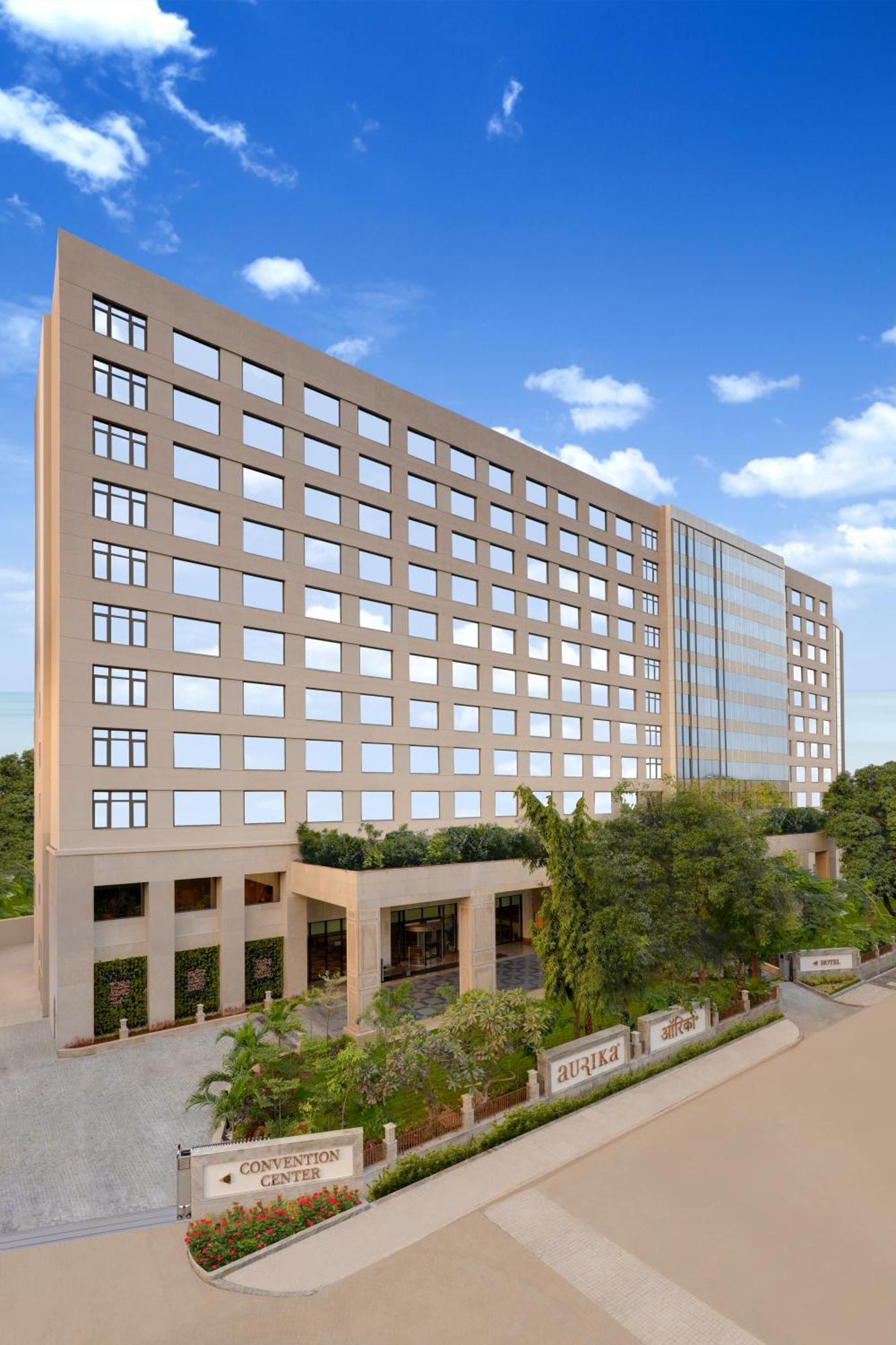 Aurika, International Airport Hotel 5*