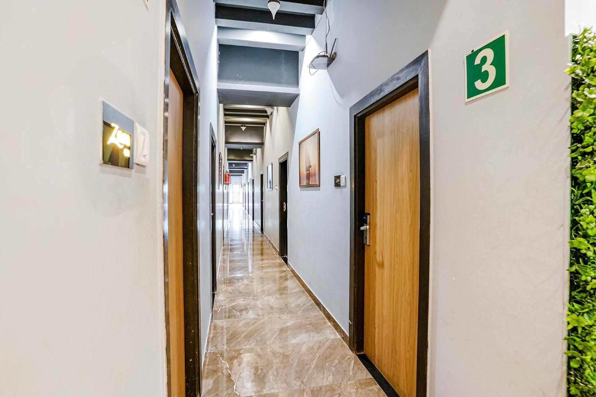 Fabhotel Zara Grand 3* Mumbai