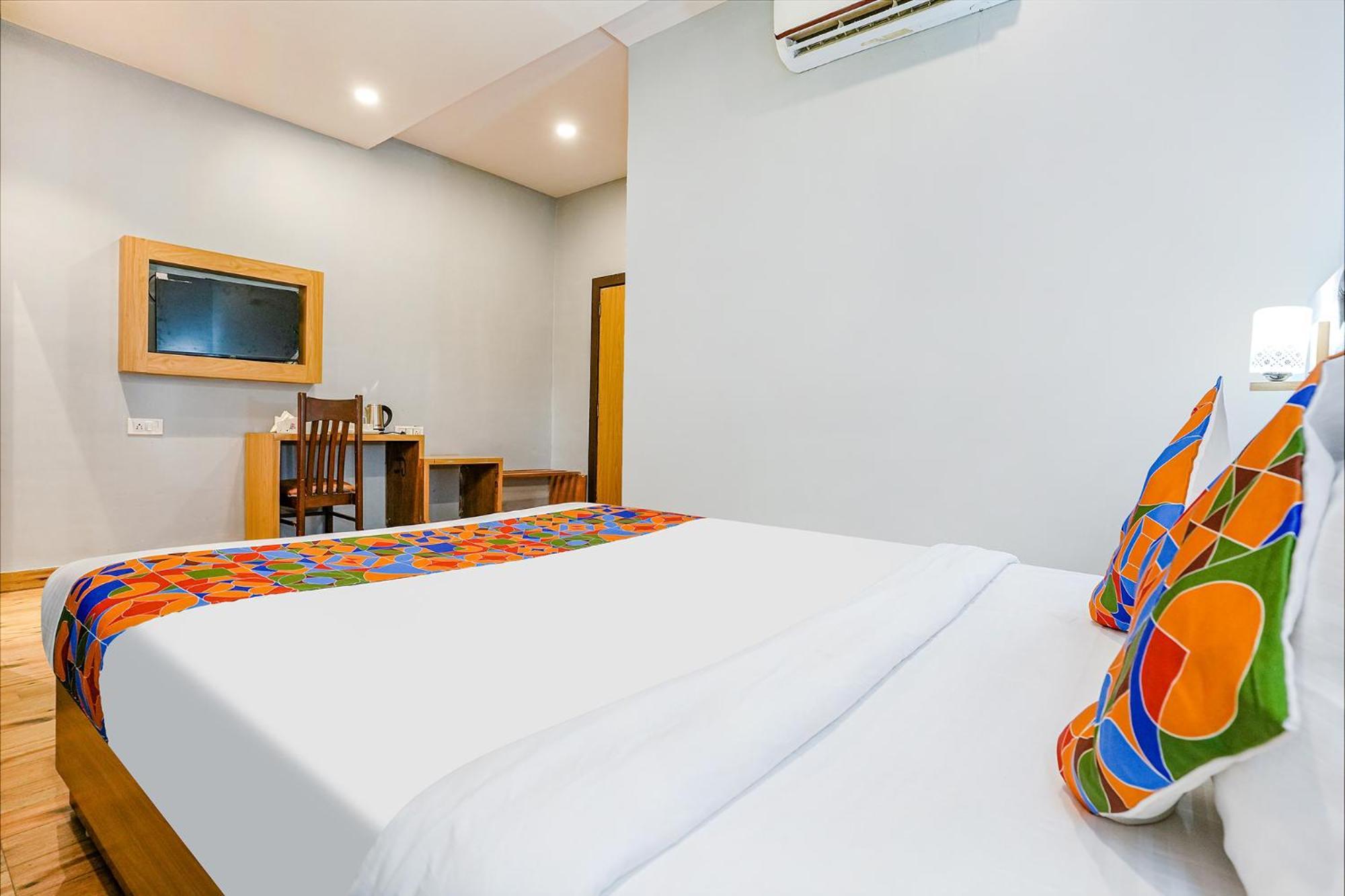 Fabhotel Zara Grand Hotel 3*
