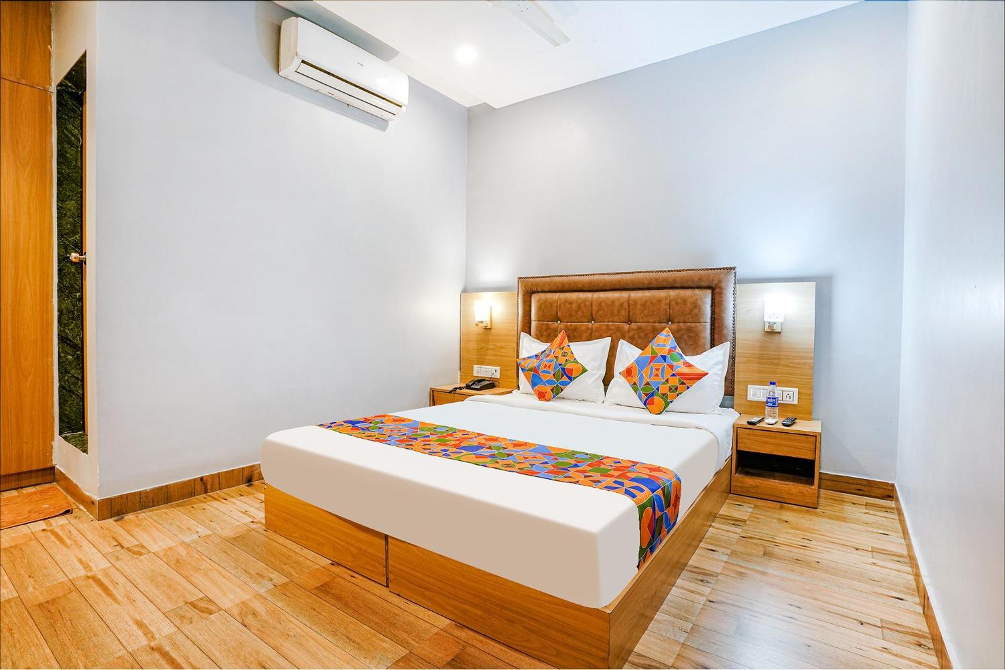 Hotel Fabhotel Zara Grand Mumbai