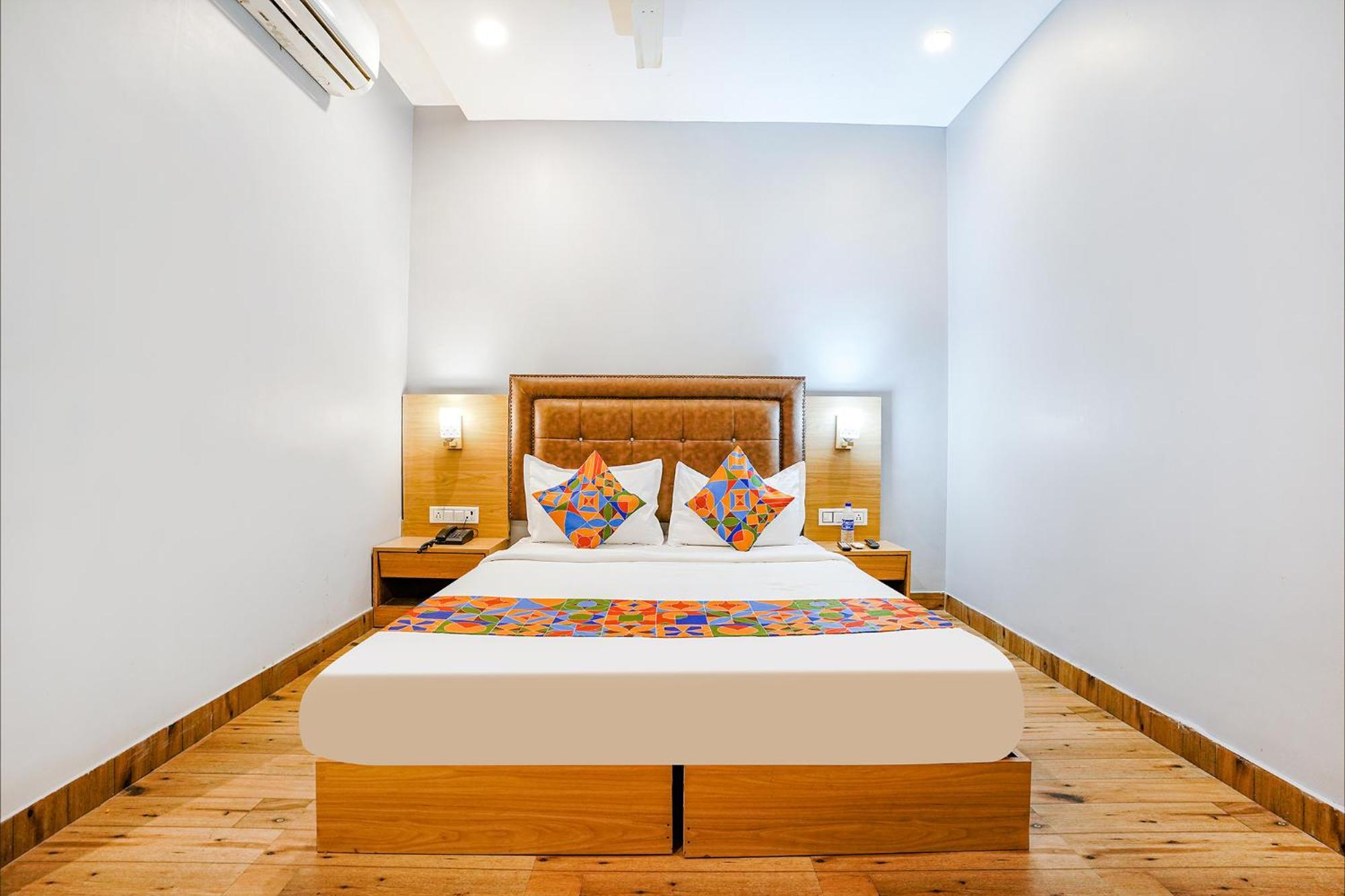 Hotel Fabhotel Zara Grand Mumbai