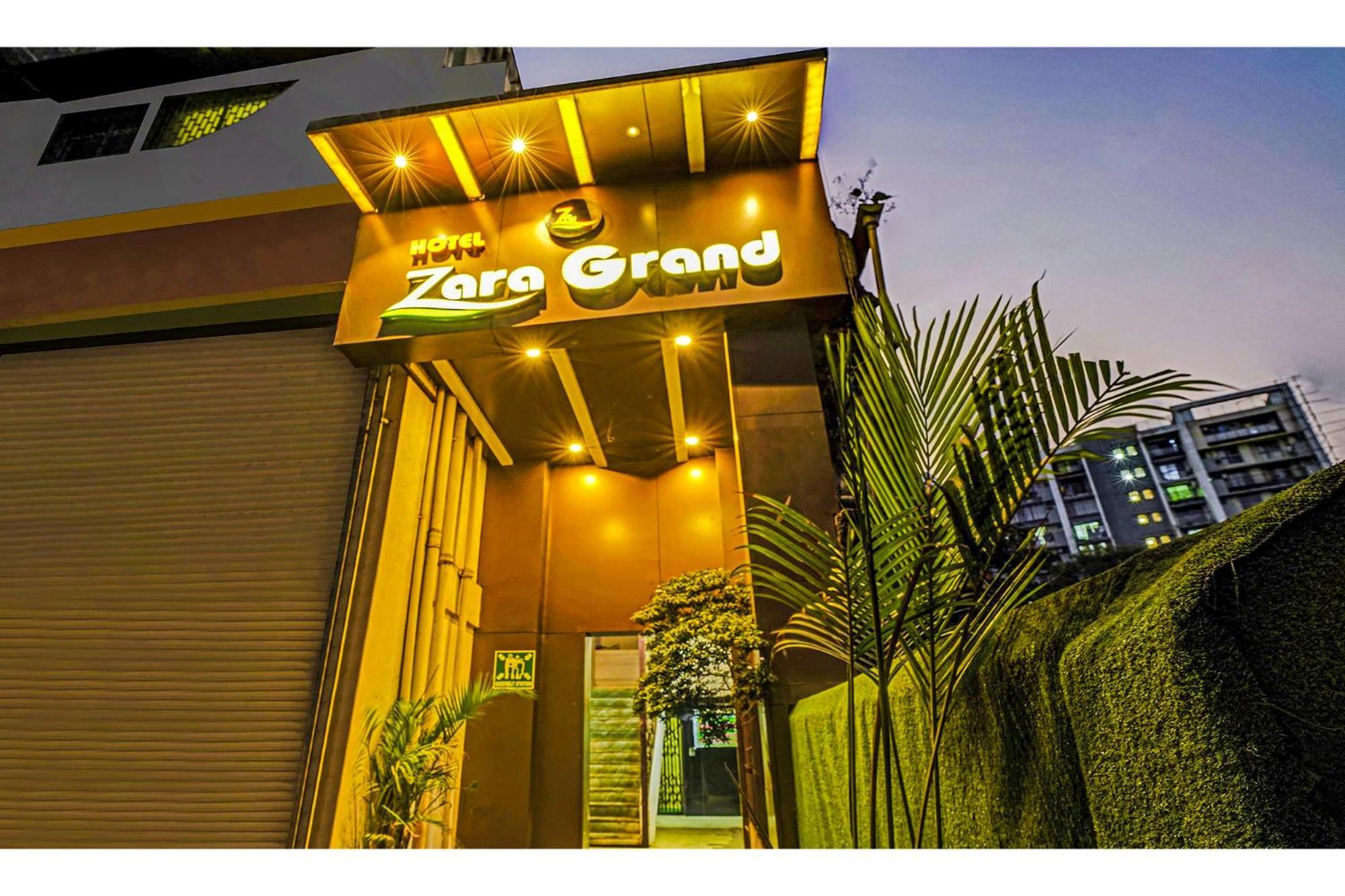 Hotel Fabhotel Zara Grand 3*