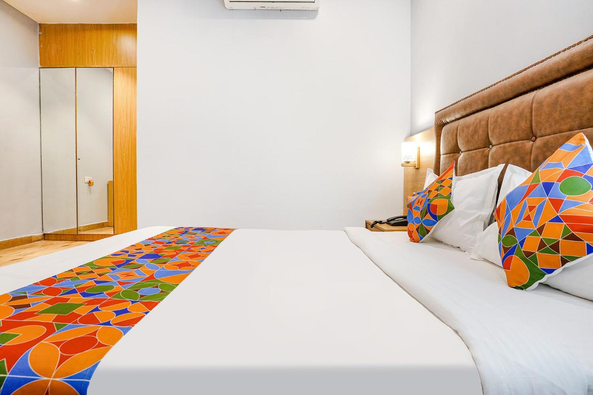 Fabhotel Zara Grand Hotel 3*