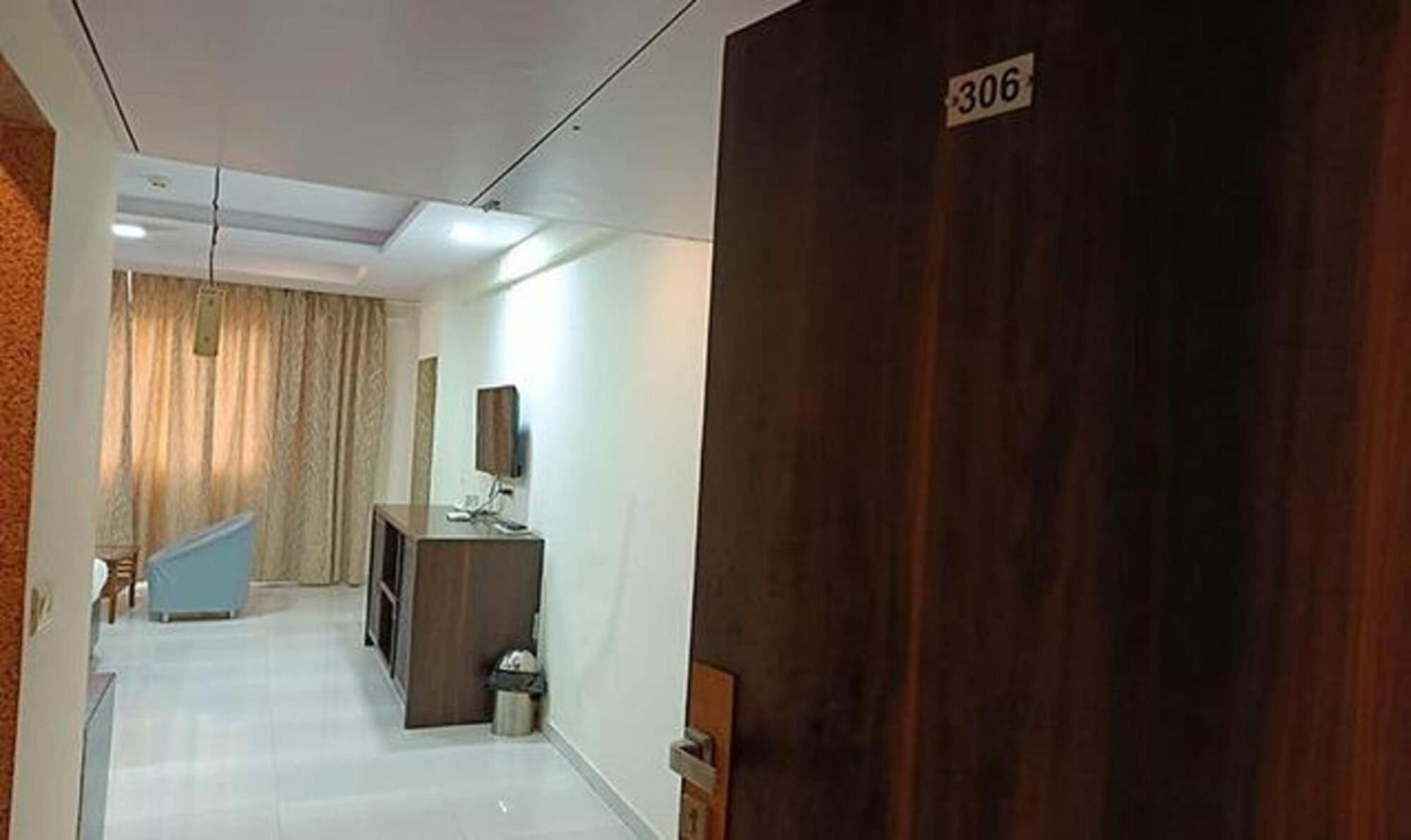 Fabhotel Shivam I Hotel