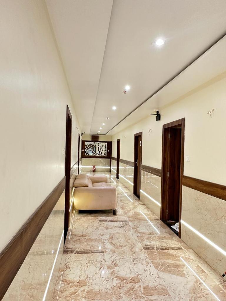 Bkc Prime Near Trade Centre Us Embassy, Hotel 3*