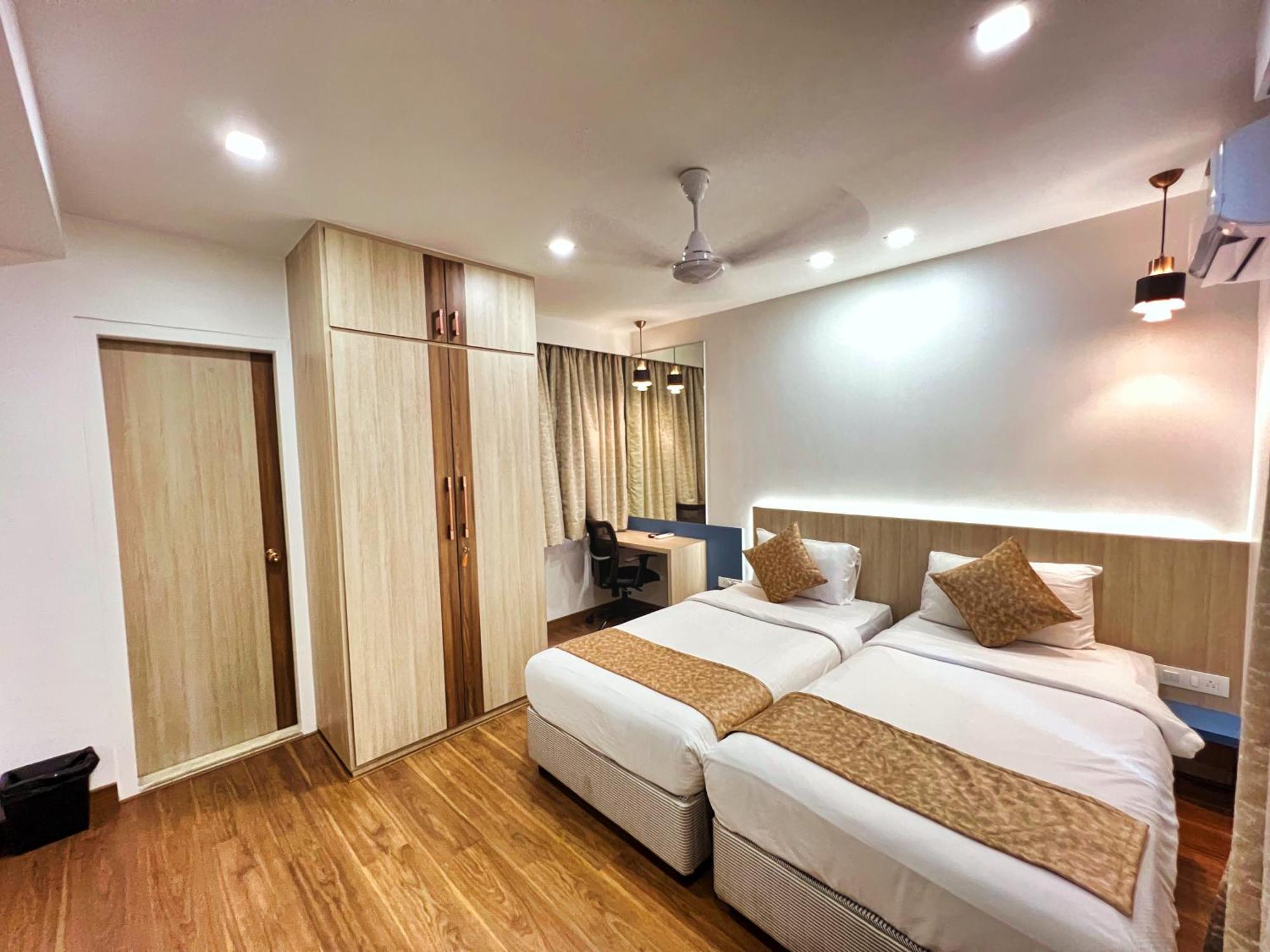 White House By Maxxvalue Service Bandra Apartamento *