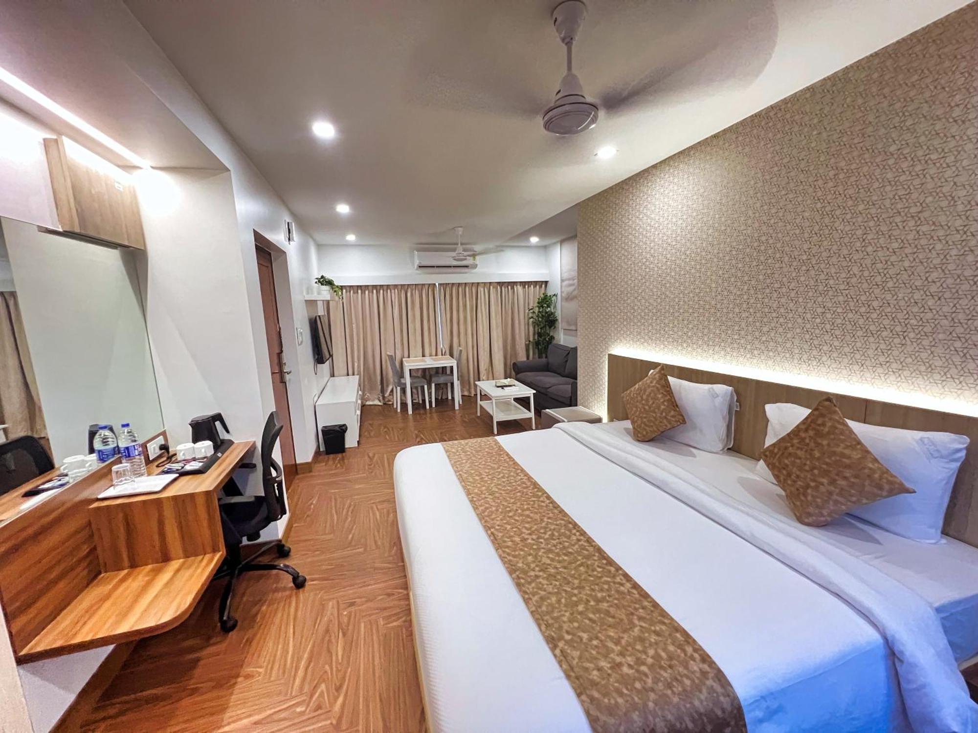 White House By Maxxvalue Service Bandra Apartamento *