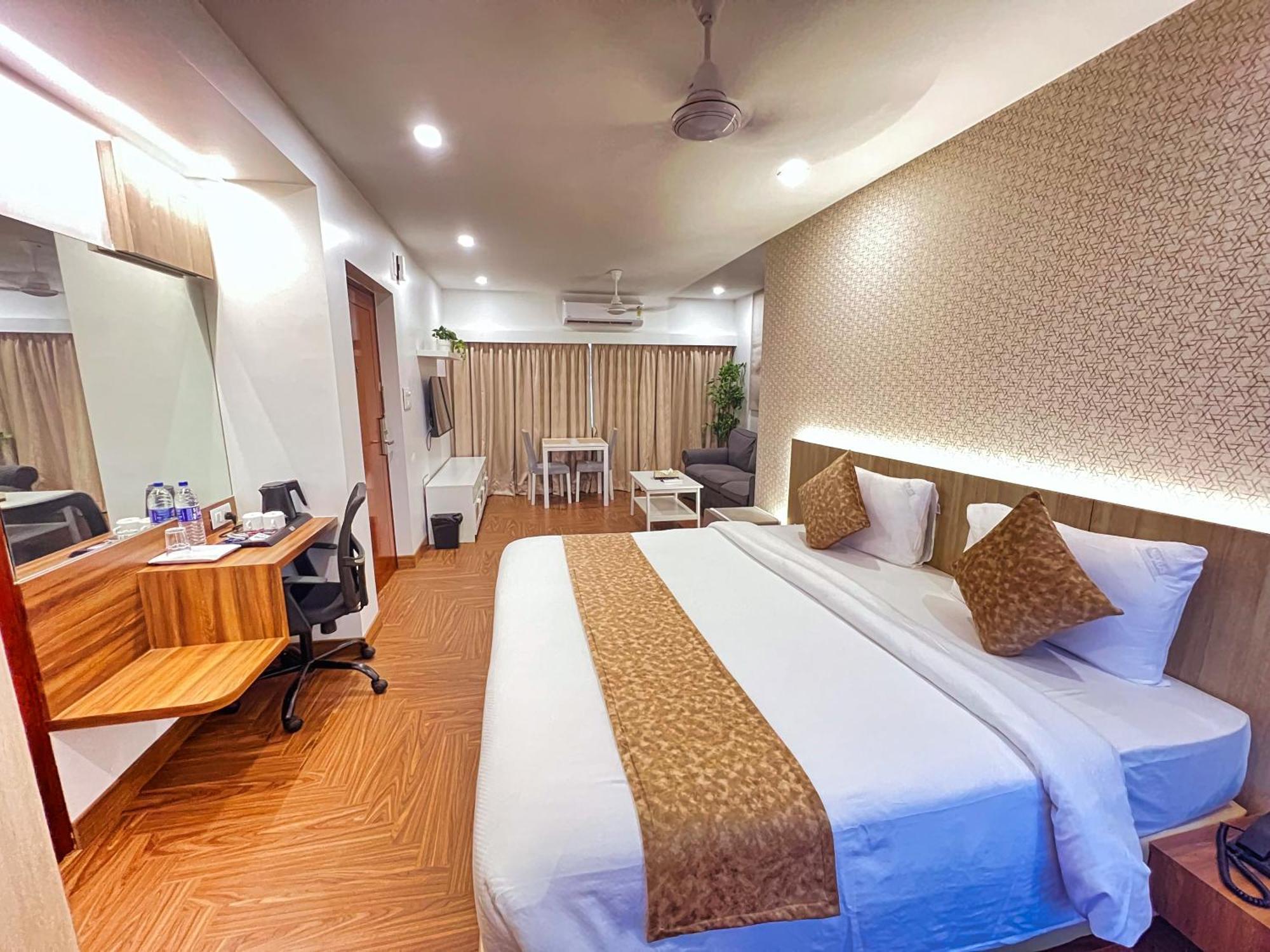 White House By Maxxvalue Service Bandra *