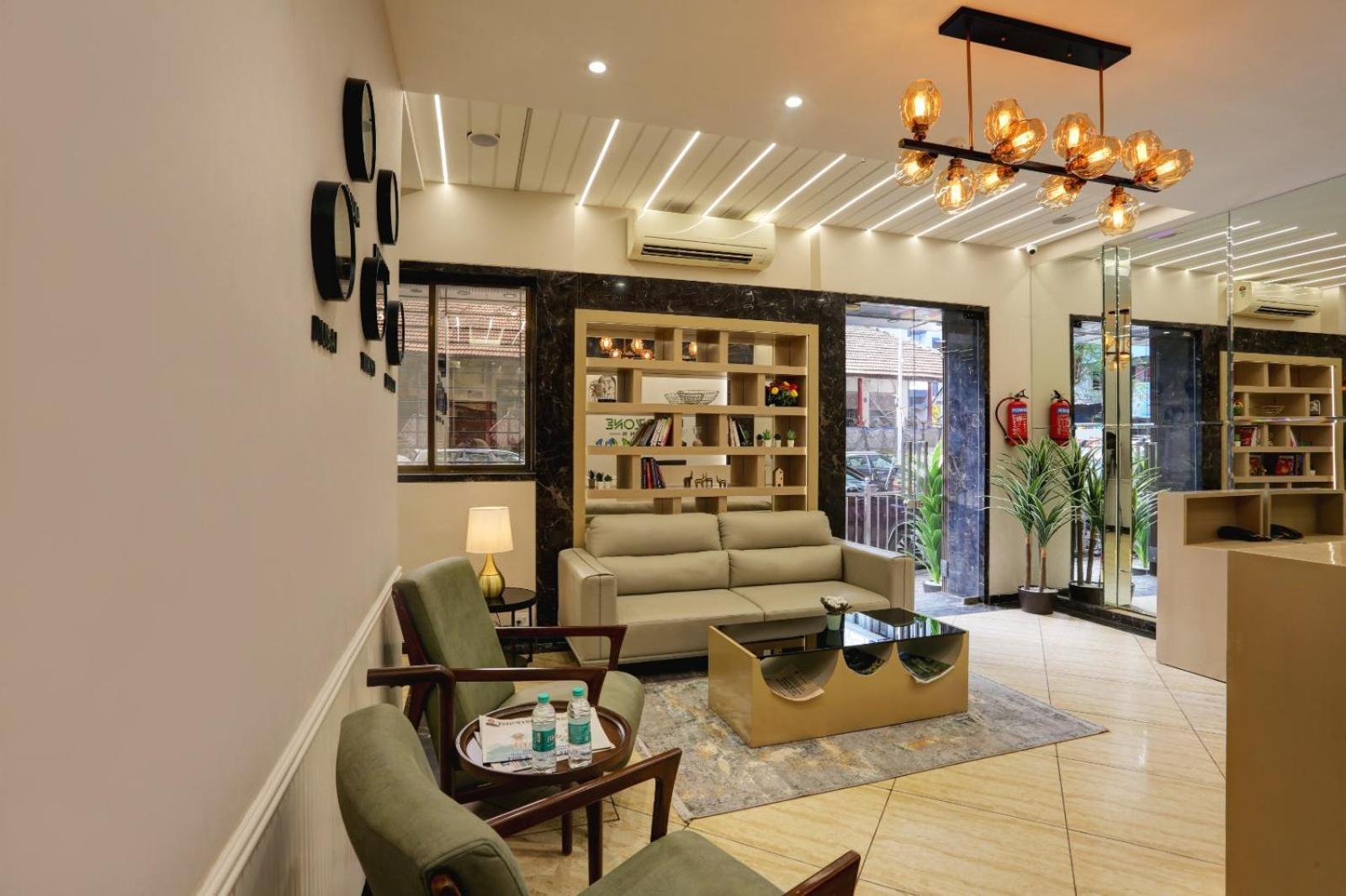 Ozone Colaba 3*