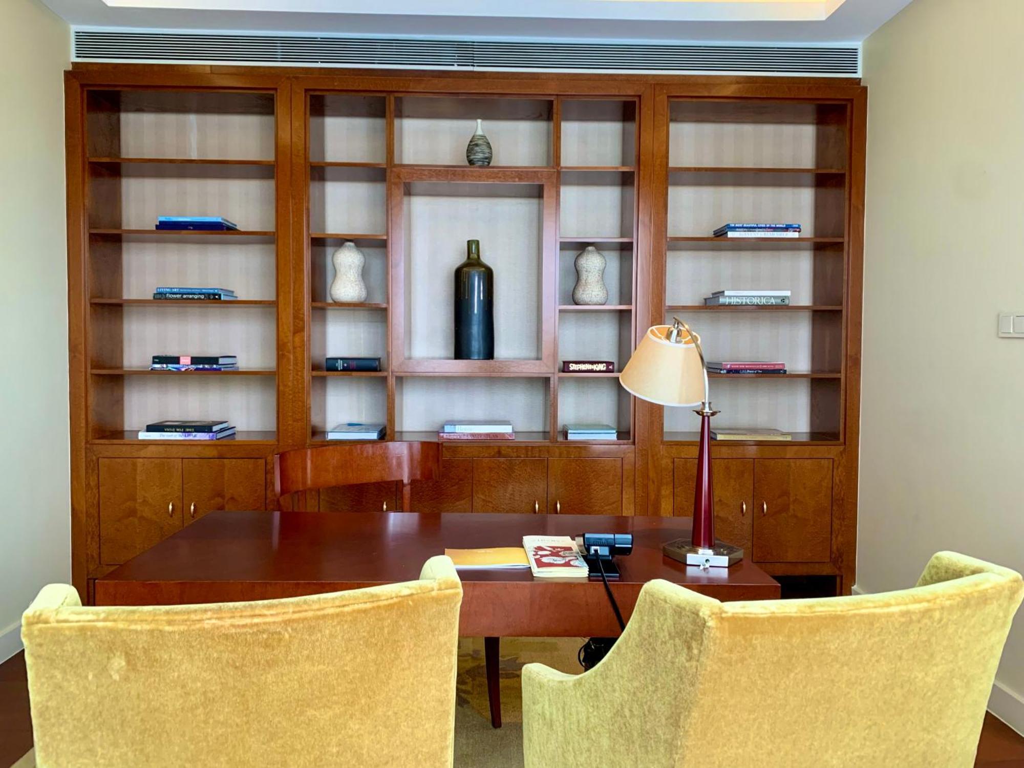 Four Seasons Hotel