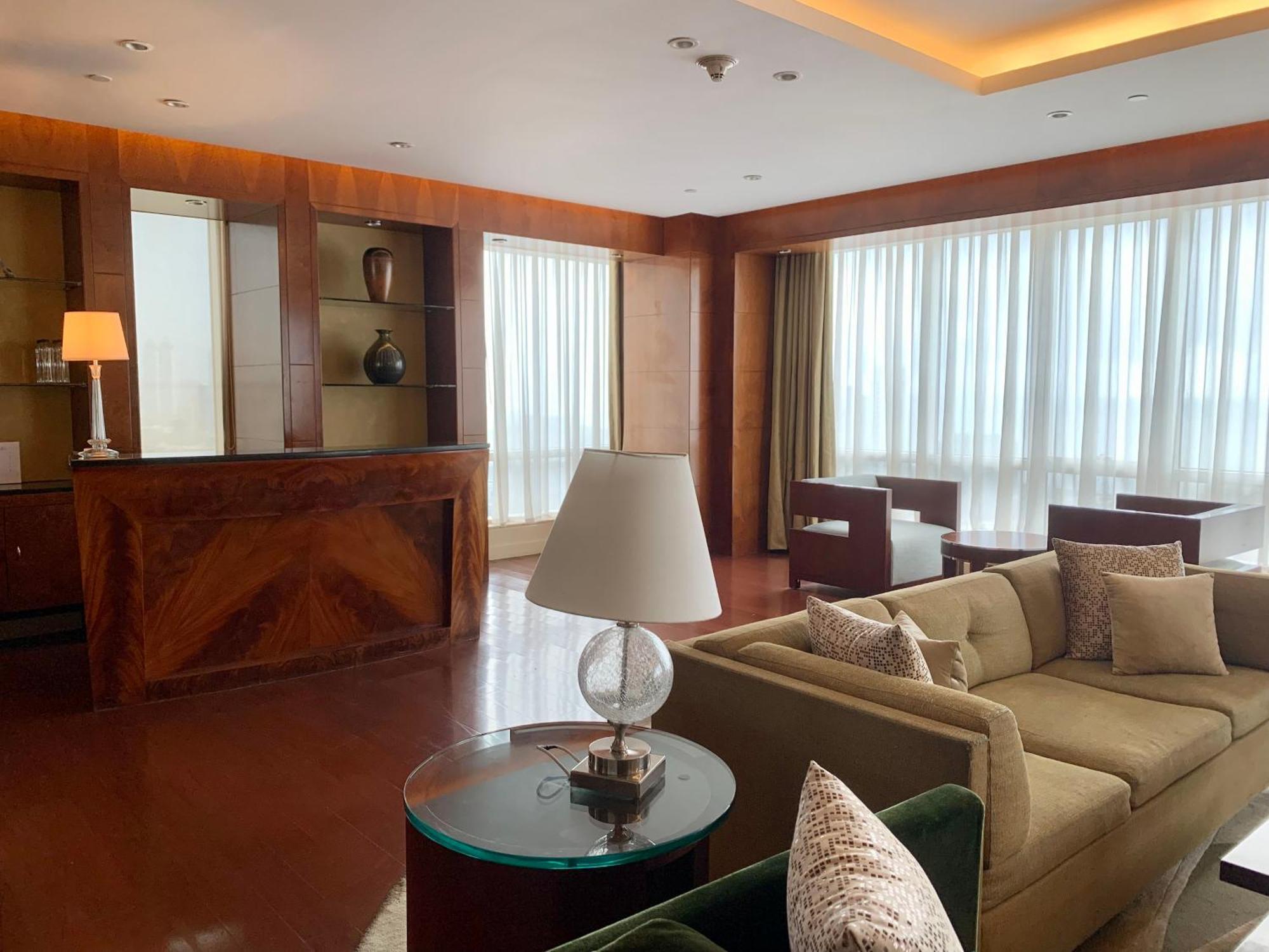 Four Seasons 5* Mumbai