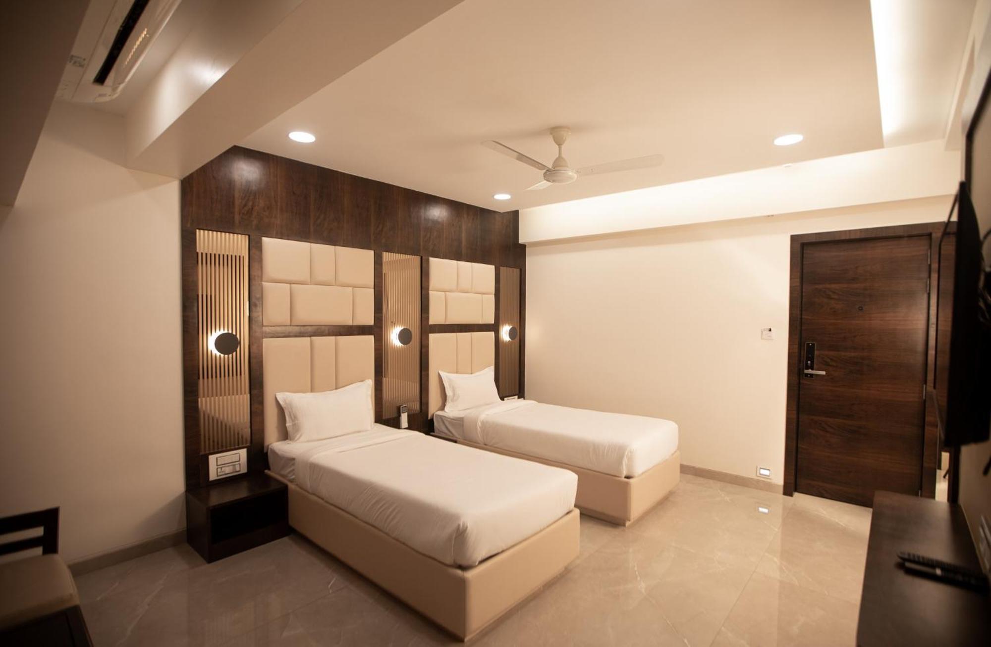 Hotel Naaz Executive 2*
