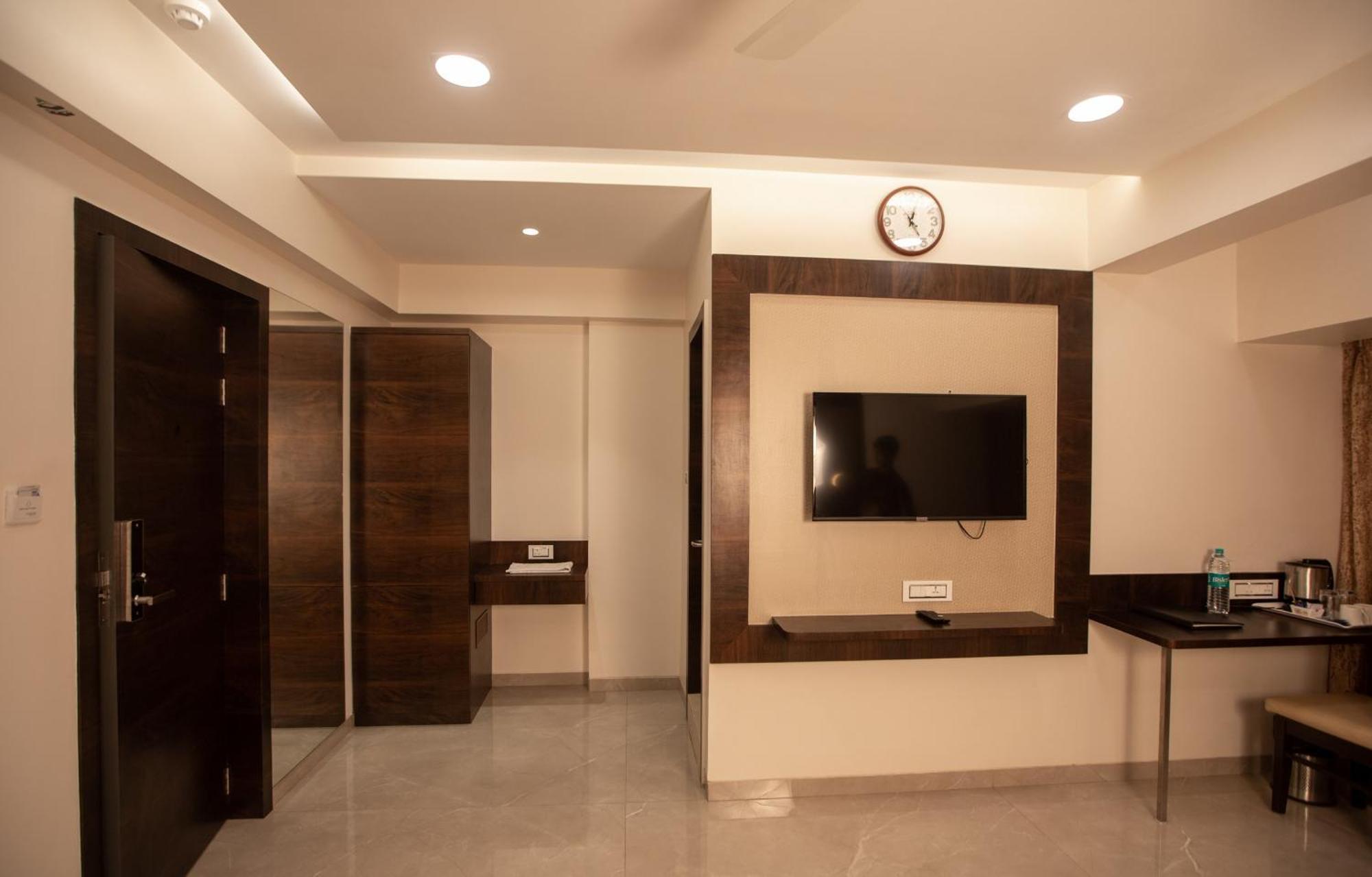 Naaz Executive 2* Mumbai