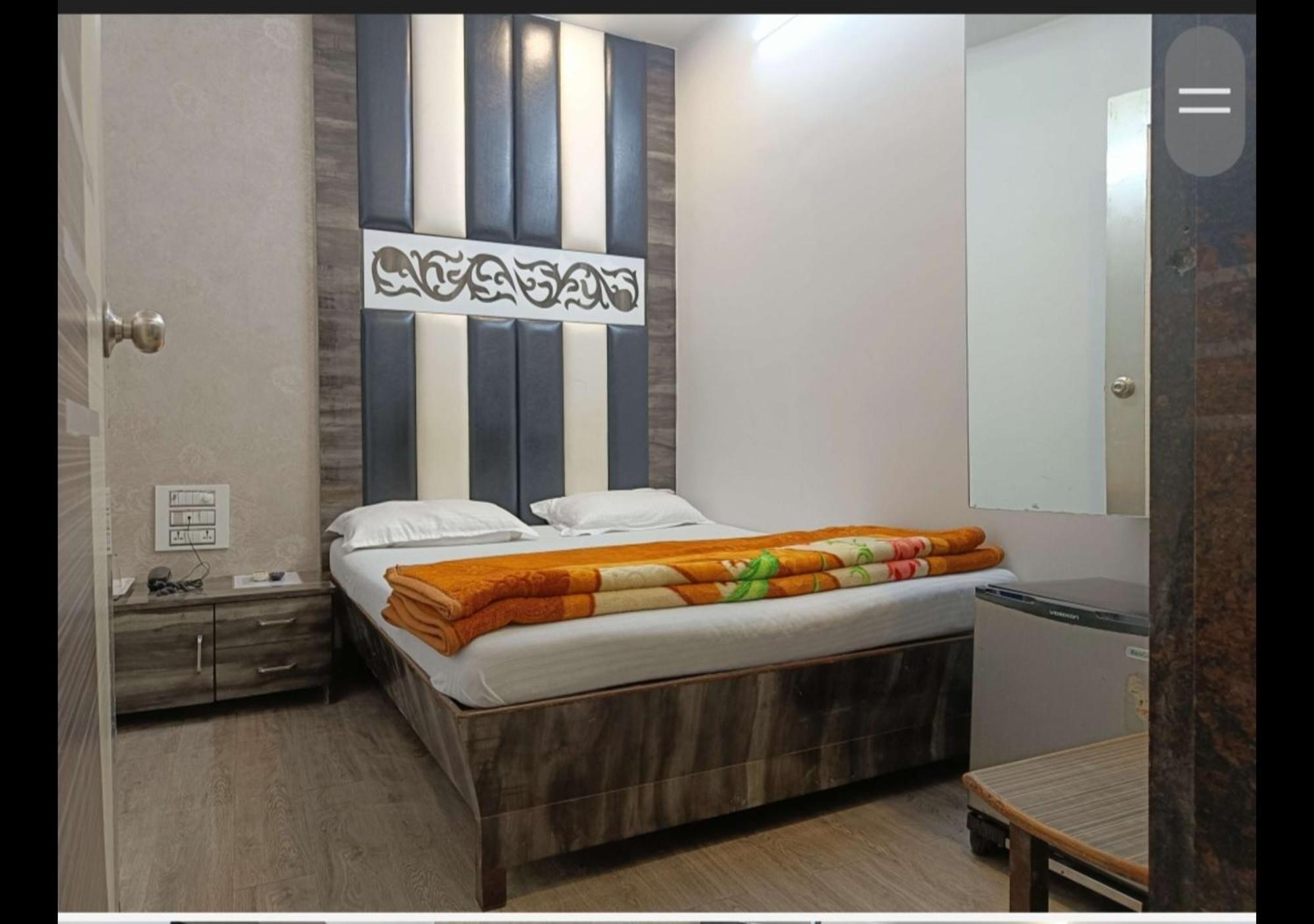 Broadway Colaba 2* Bombaim