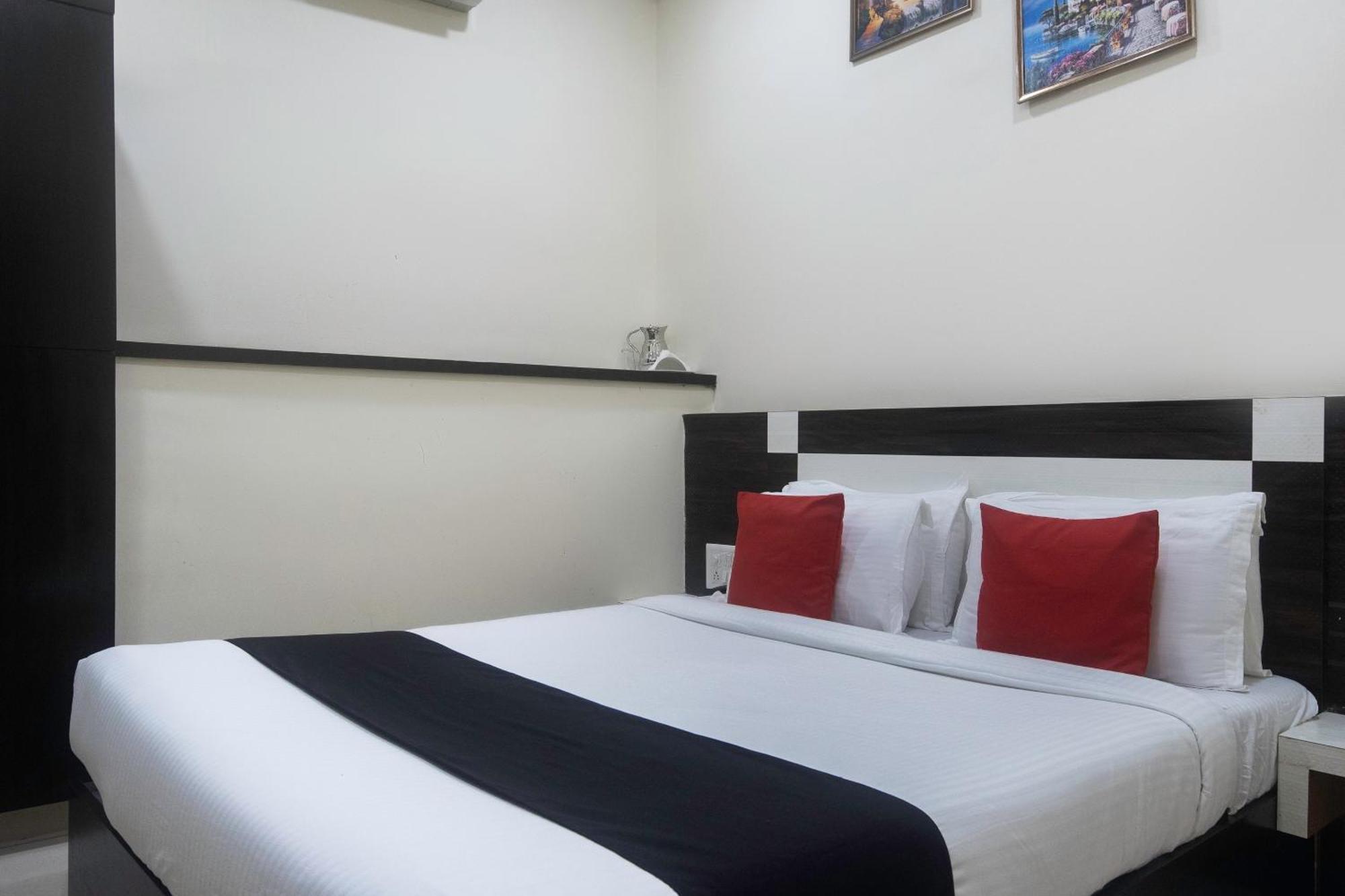 Capital O 6202 Ashir Hotel