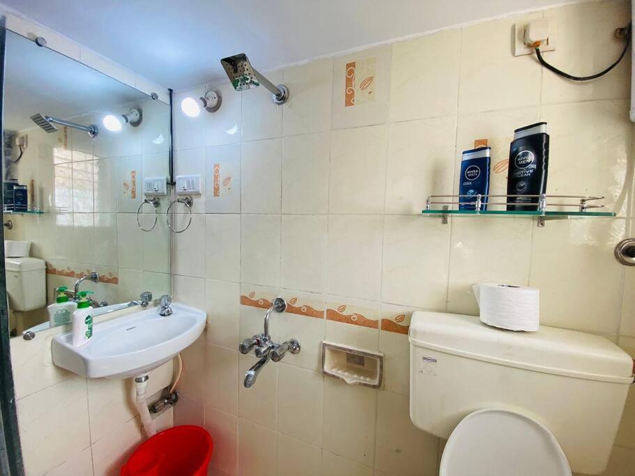 Apartamento Saba 502, Subko Coffee, Chapel Road, Bandra West By Connekt Homes Mumbai