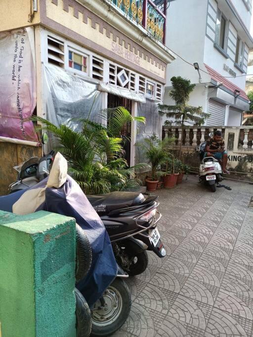 Apartment Saba 301, Subko Coffee, Chapel Road, Bandra West By Connekt Homes