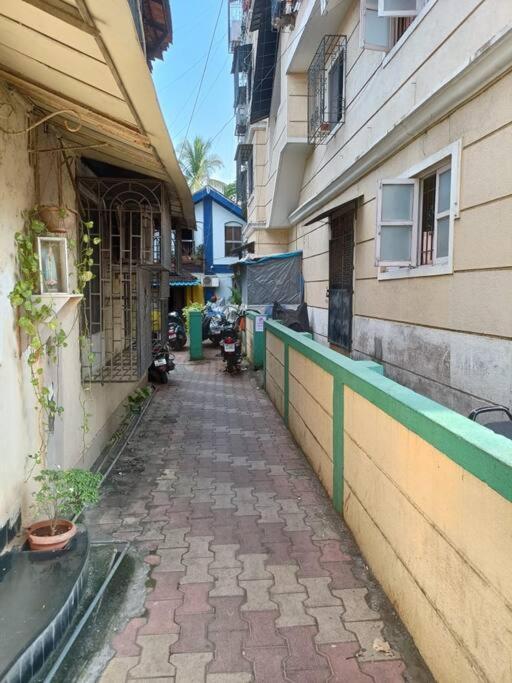 Apartment Saba 301, Subko Coffee, Chapel Road, Bandra West By Connekt Homes Mumbai