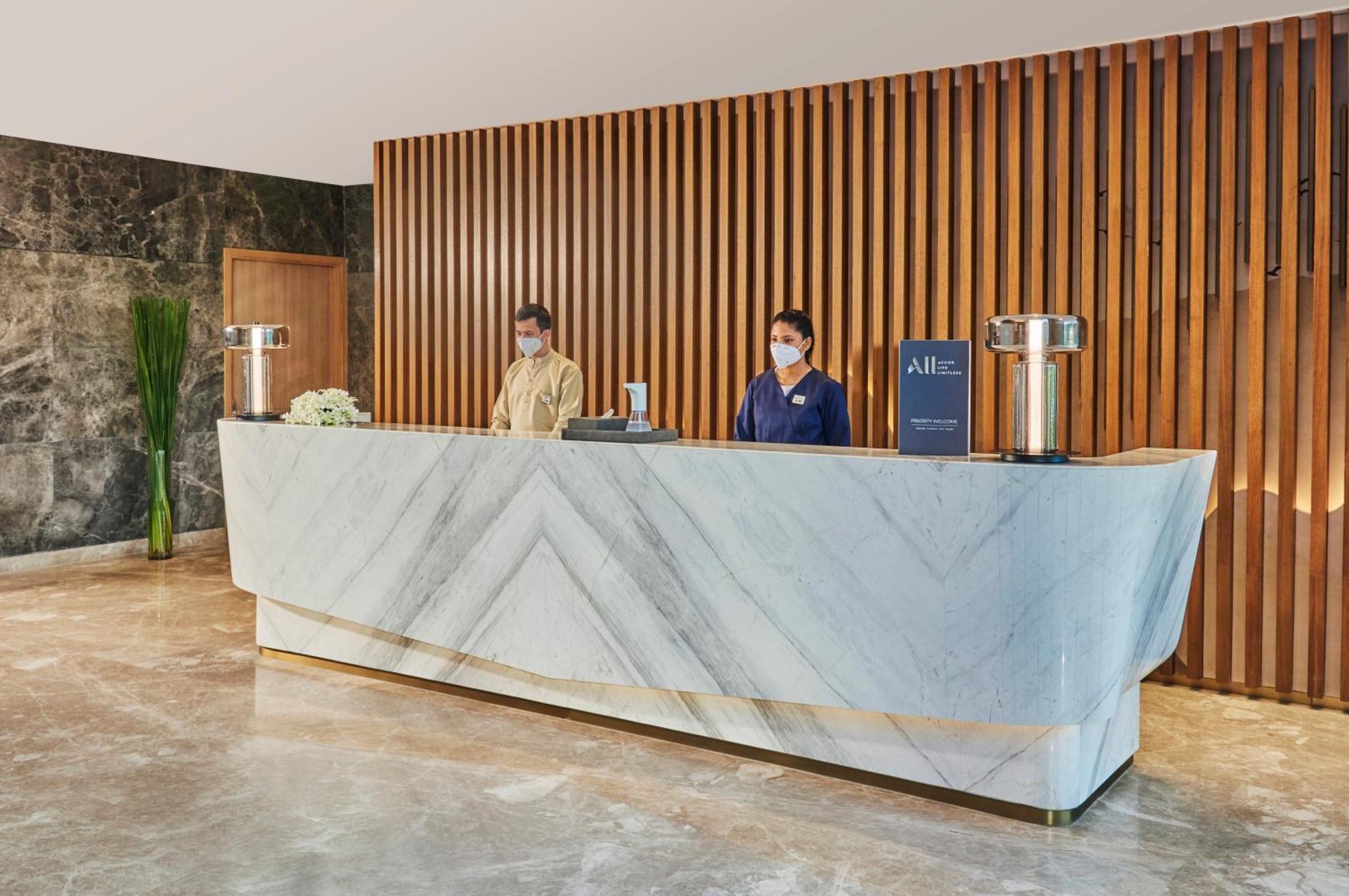 Novotel International Airport