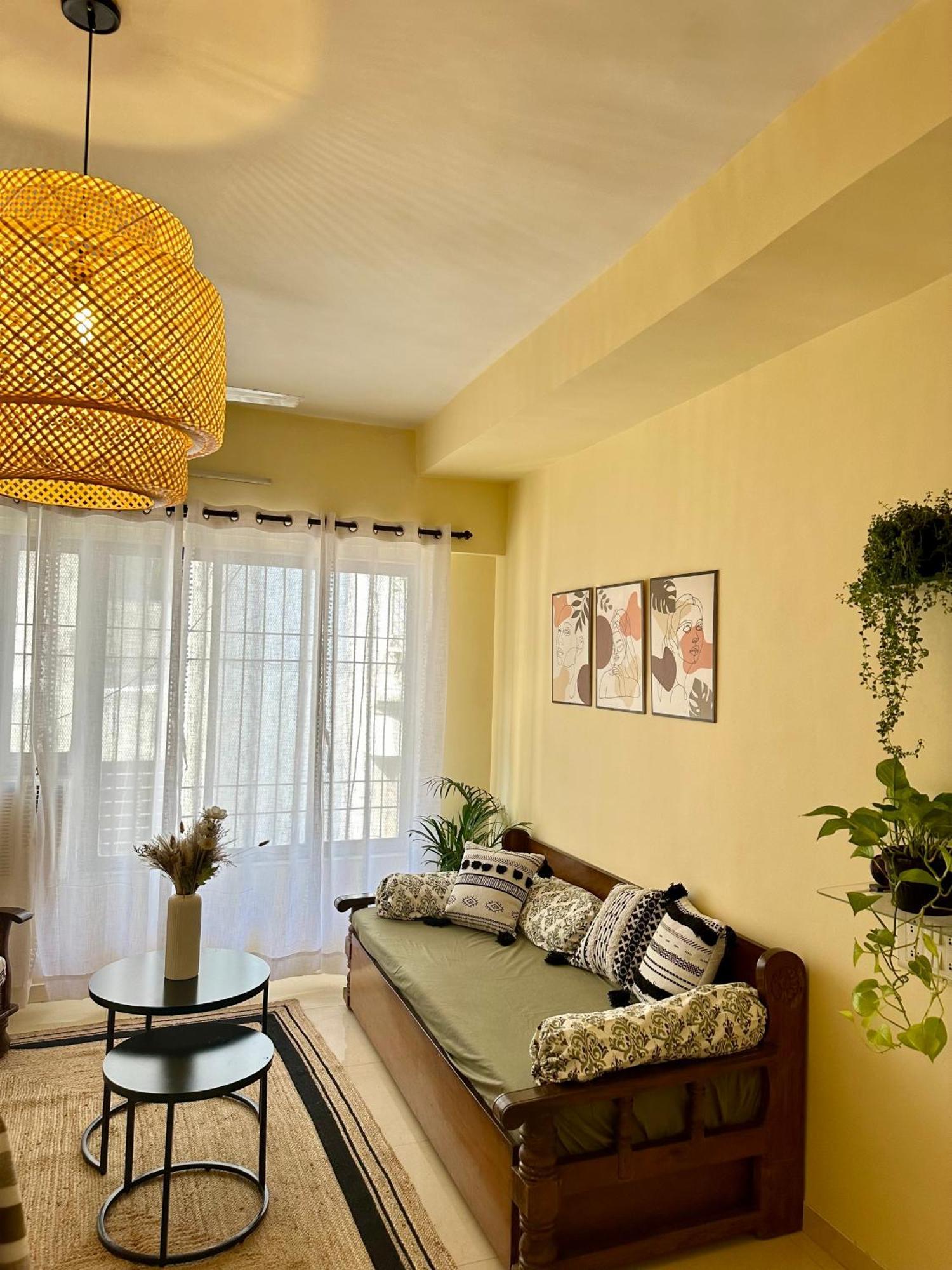 Entire 1 Bhk In Bandra West * Mumbai