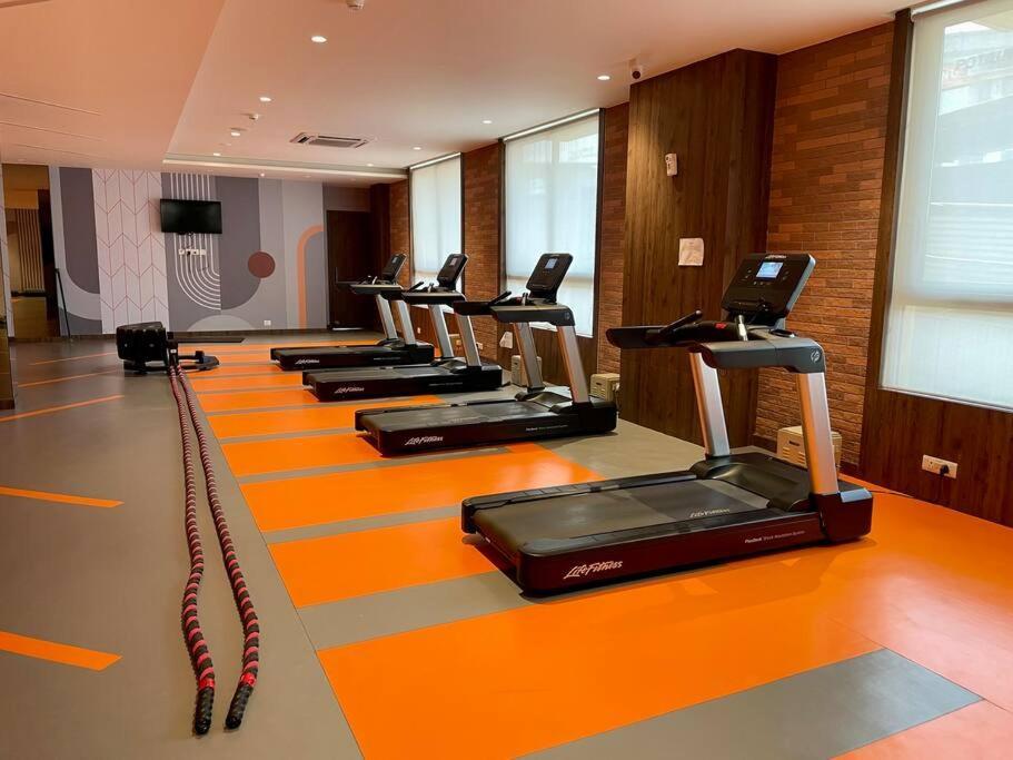 Nest 1 Bhk In Hiranandani Powai Apartamento