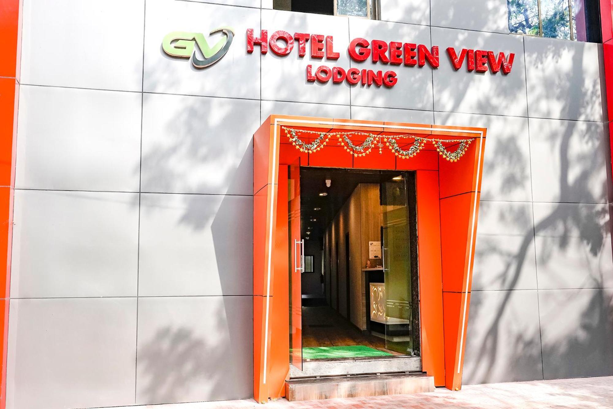 Fabexpress View - Powai Hotel 3*
