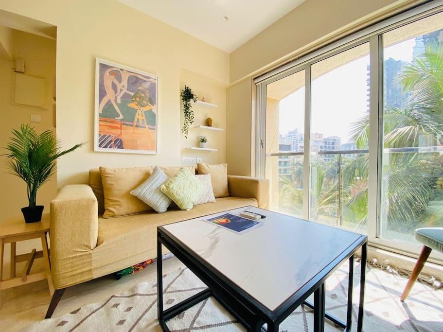 18 A, Khar West By Connekt Homes *