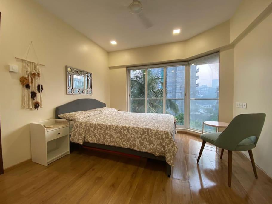 18 A, Khar West By Connekt Homes Apartment *