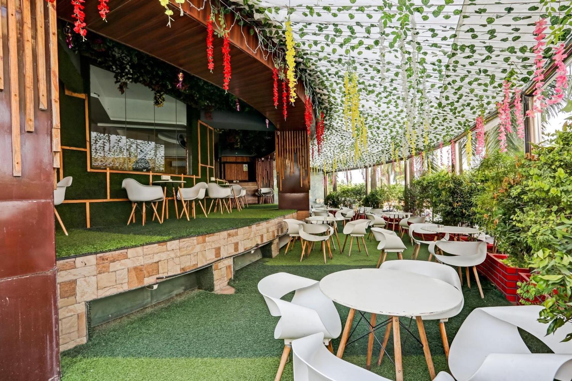 Oyo Salt House Hotel Mumbai