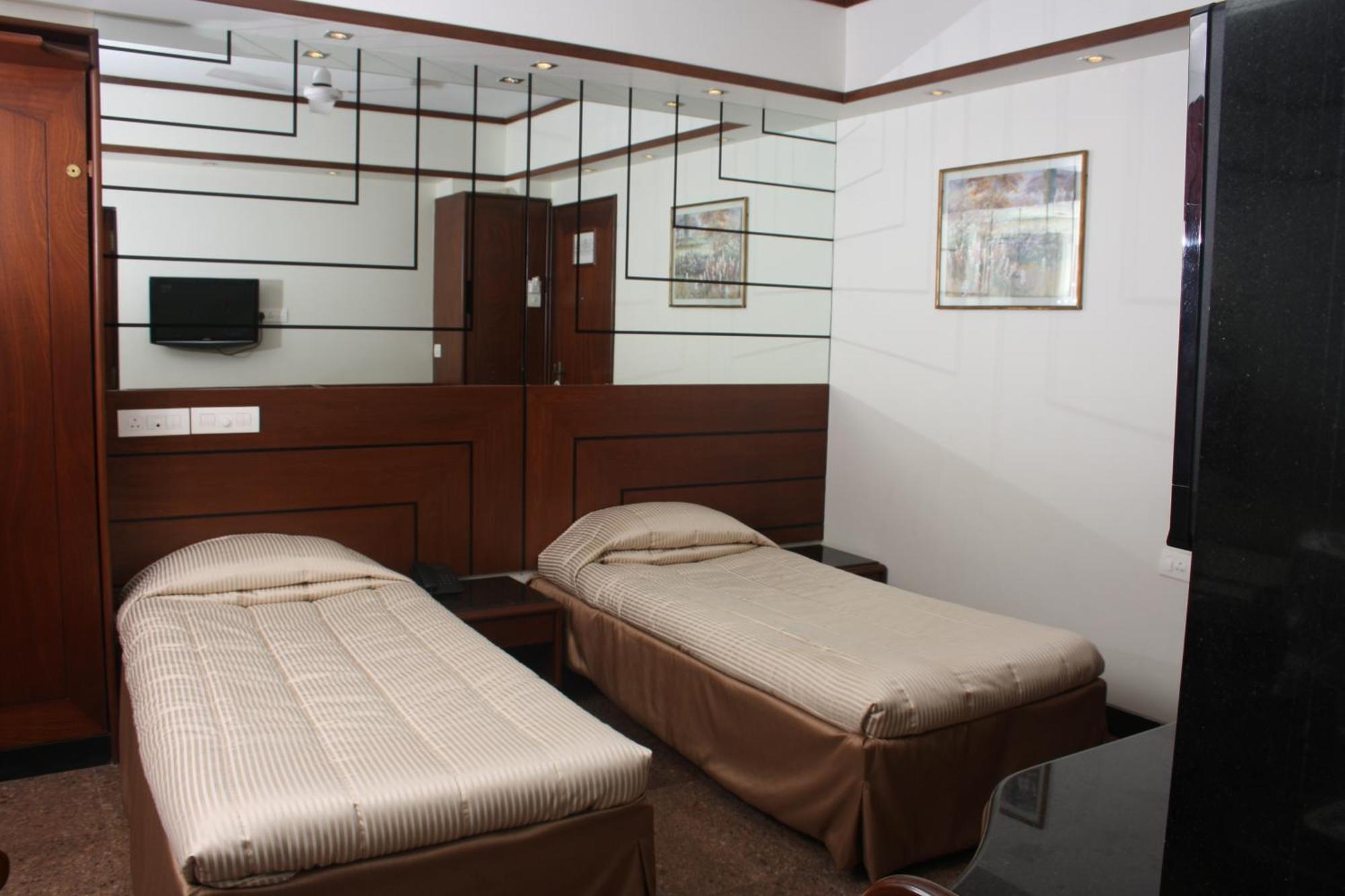 Hotel Karl Residency 3*