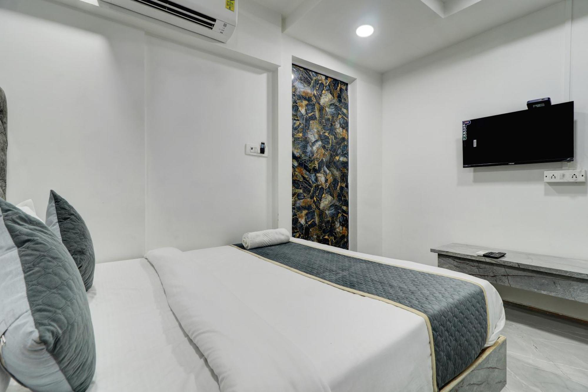 Bb House