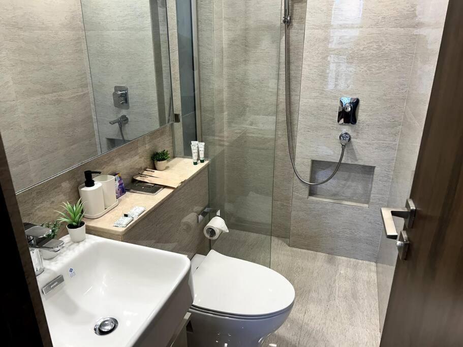 Apartamento 1bhk In Hiranandani Powai E - Sky Homes