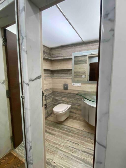 Apartamento Keshav Kunj: A Luxurious Urban Bombaim