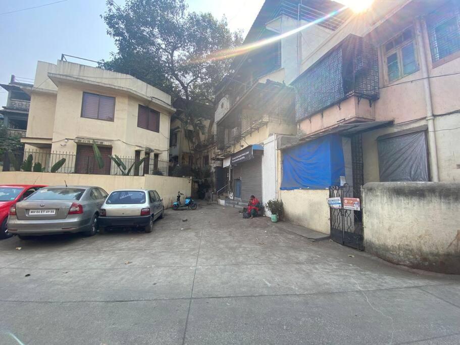 Apartment Bandra Lokhandwala House, Near Carter Road, Palli Hill By Connekt Homes