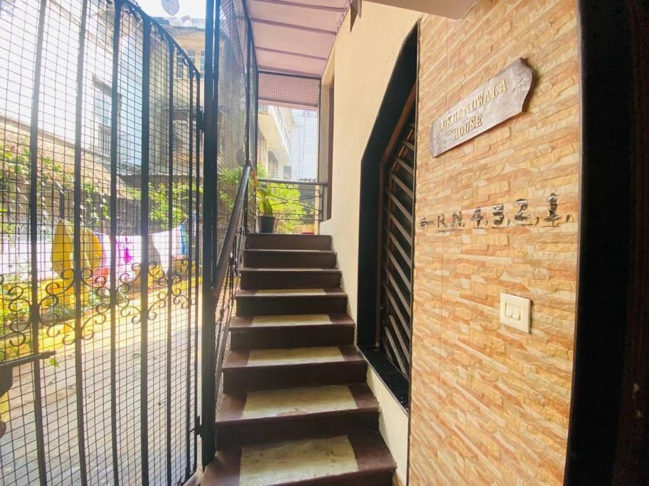 Bandra Lokhandwala House, Near Carter Road, Palli Hill By Connekt Homes Mumbai