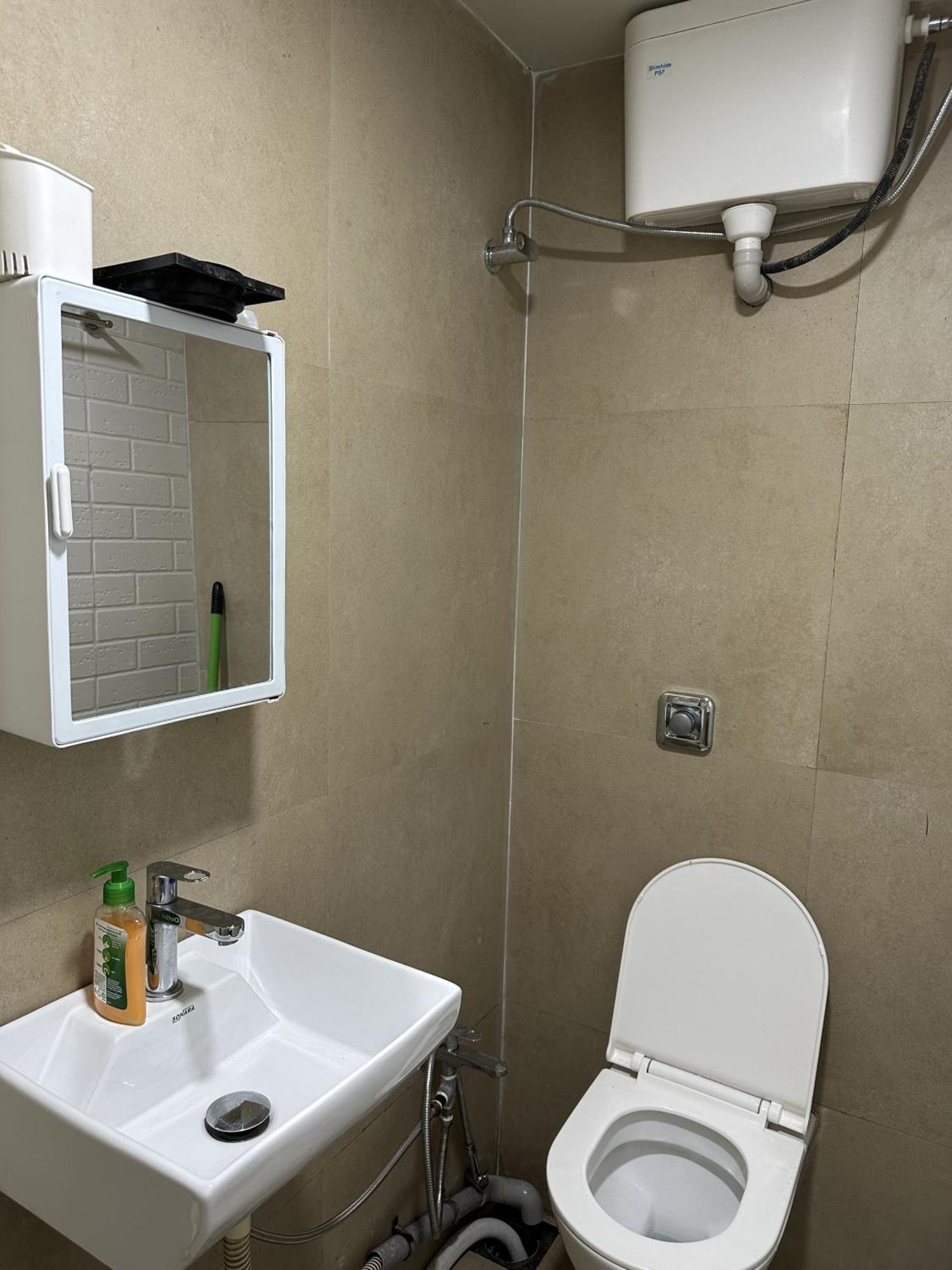 Ravish Apartment, Juhu